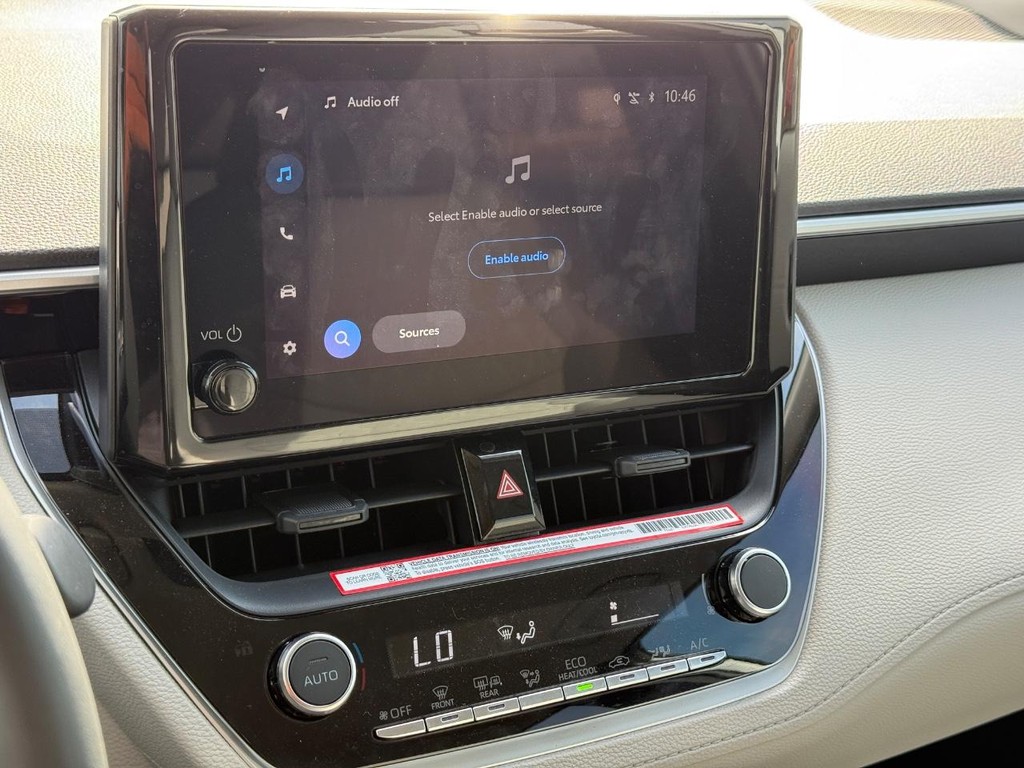 Toyota Corolla Cross Vehicle Image 16