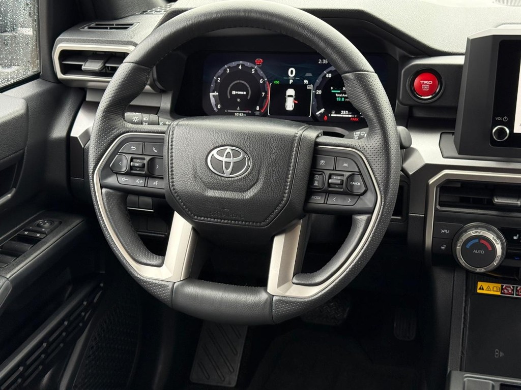 Toyota 4Runner Vehicle Image 13