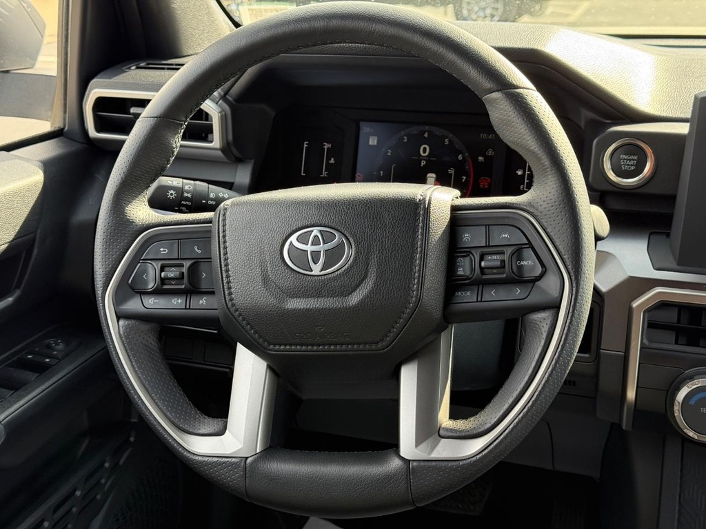 Toyota 4Runner Vehicle Image 12