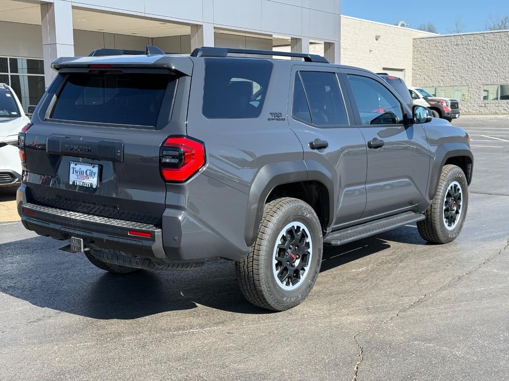 Toyota 4Runner Vehicle Image 3