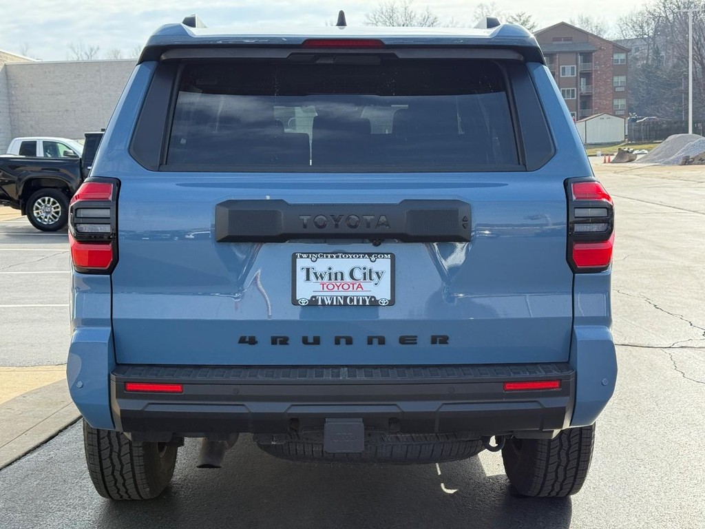 Toyota 4Runner Vehicle Image 4