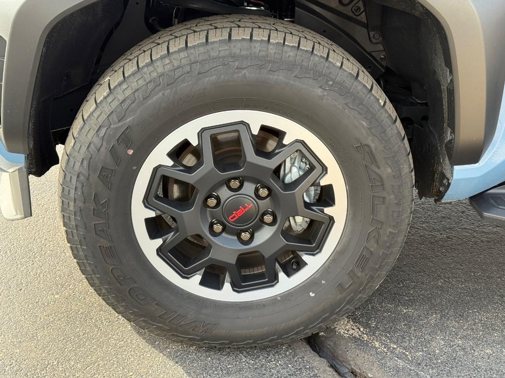 Toyota 4Runner Vehicle Image 7