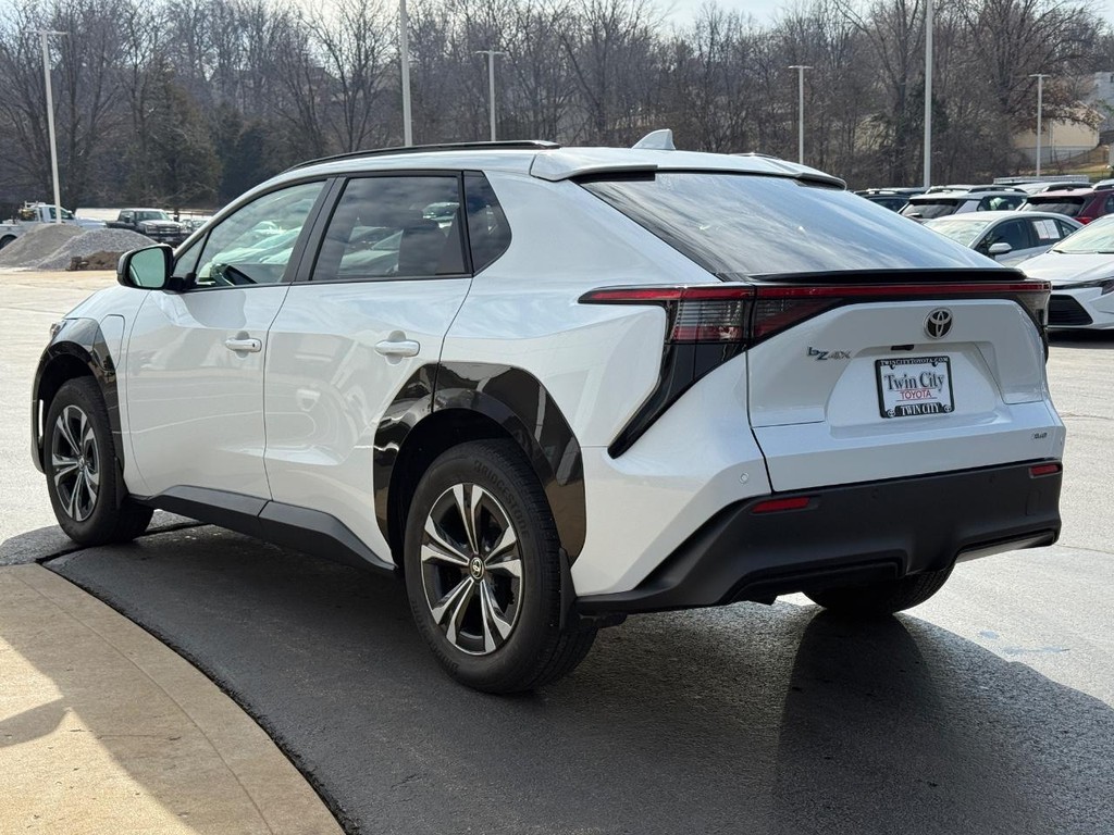 Toyota bZ4X Vehicle Image 5