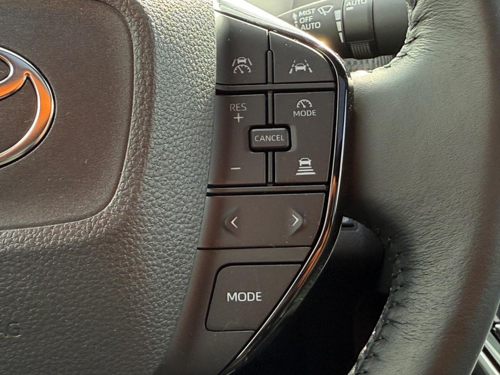 Toyota bZ4X Vehicle Image 15