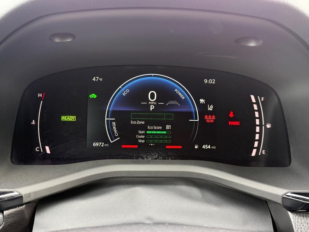 Toyota Camry Vehicle Image 19