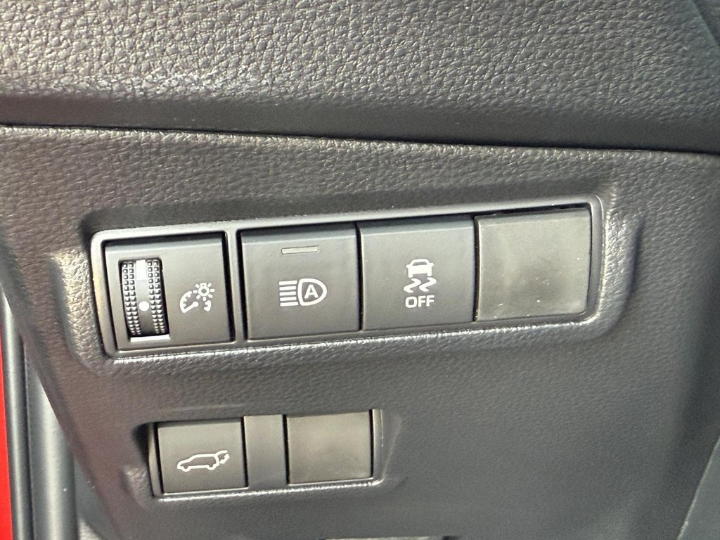 Toyota Corolla Cross Vehicle Image 18