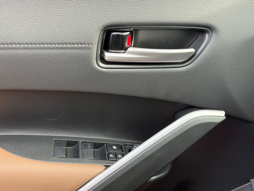 Toyota Corolla Cross Vehicle Image 19