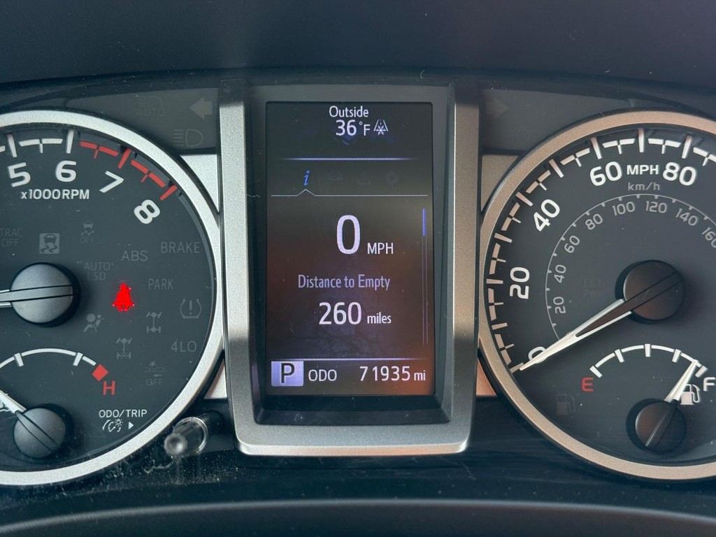 Toyota Tacoma 4WD Vehicle Image 20