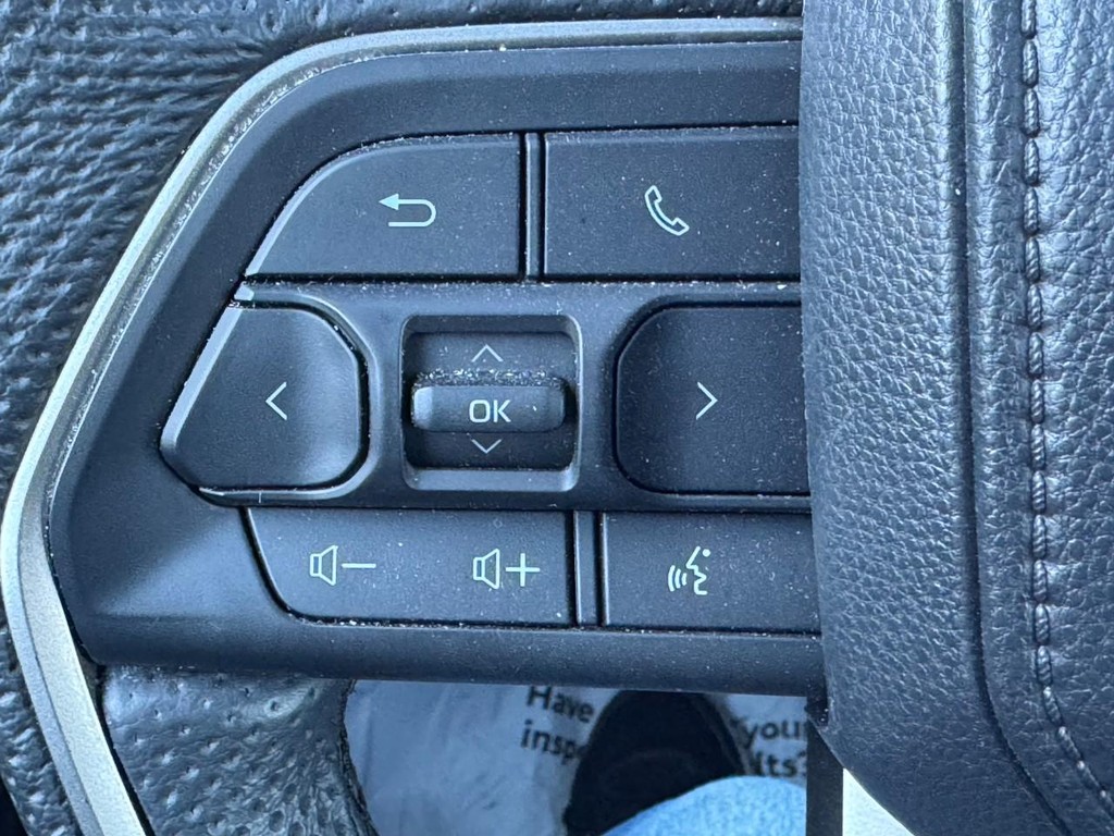 Toyota Tacoma 4WD Vehicle Image 17