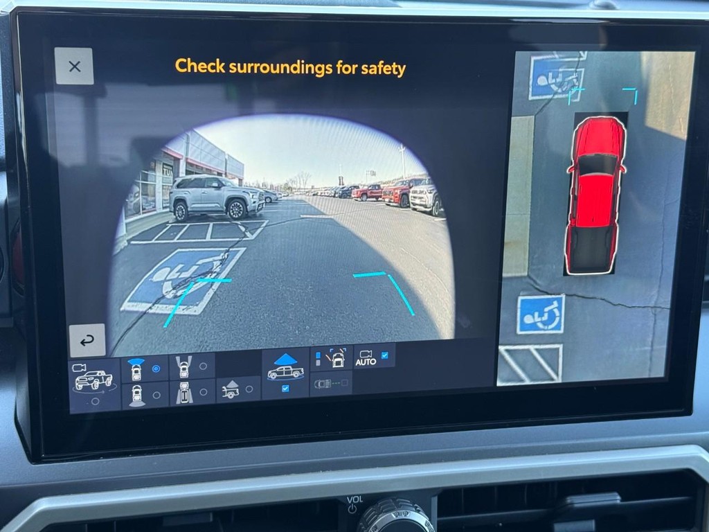 Toyota Tacoma 4WD Vehicle Image 22