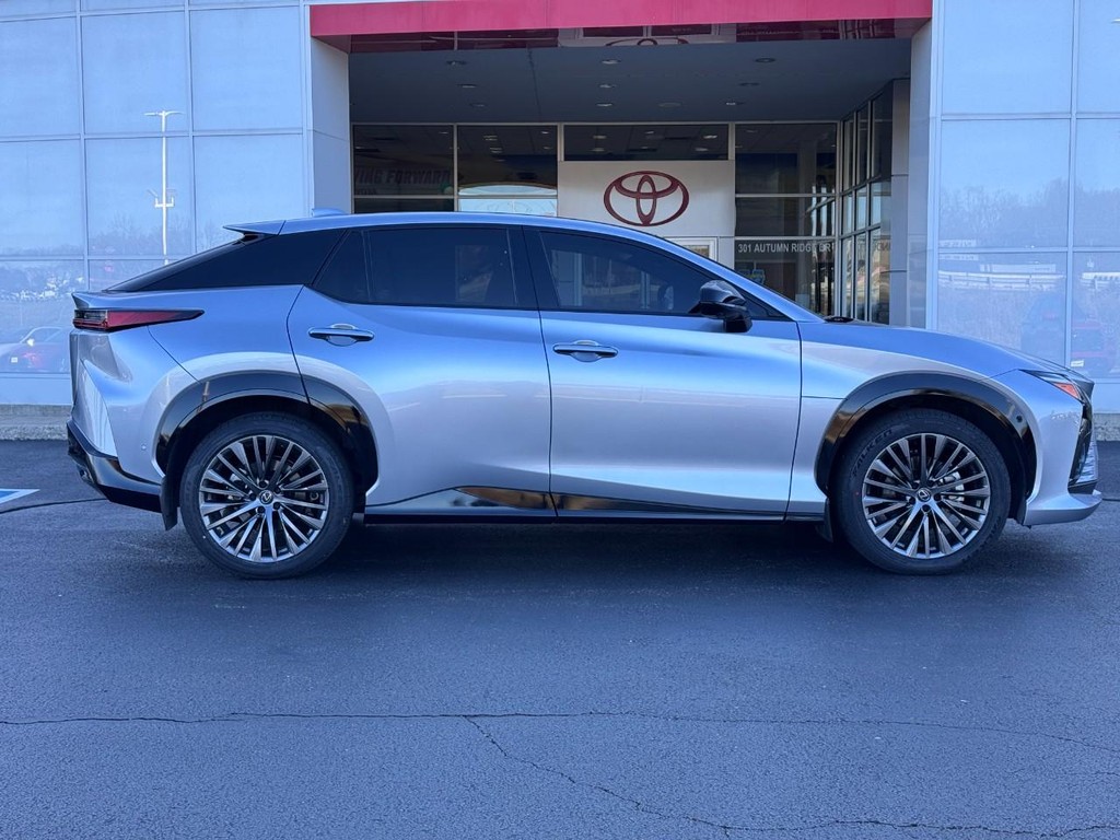 Lexus RZ Vehicle Image 2