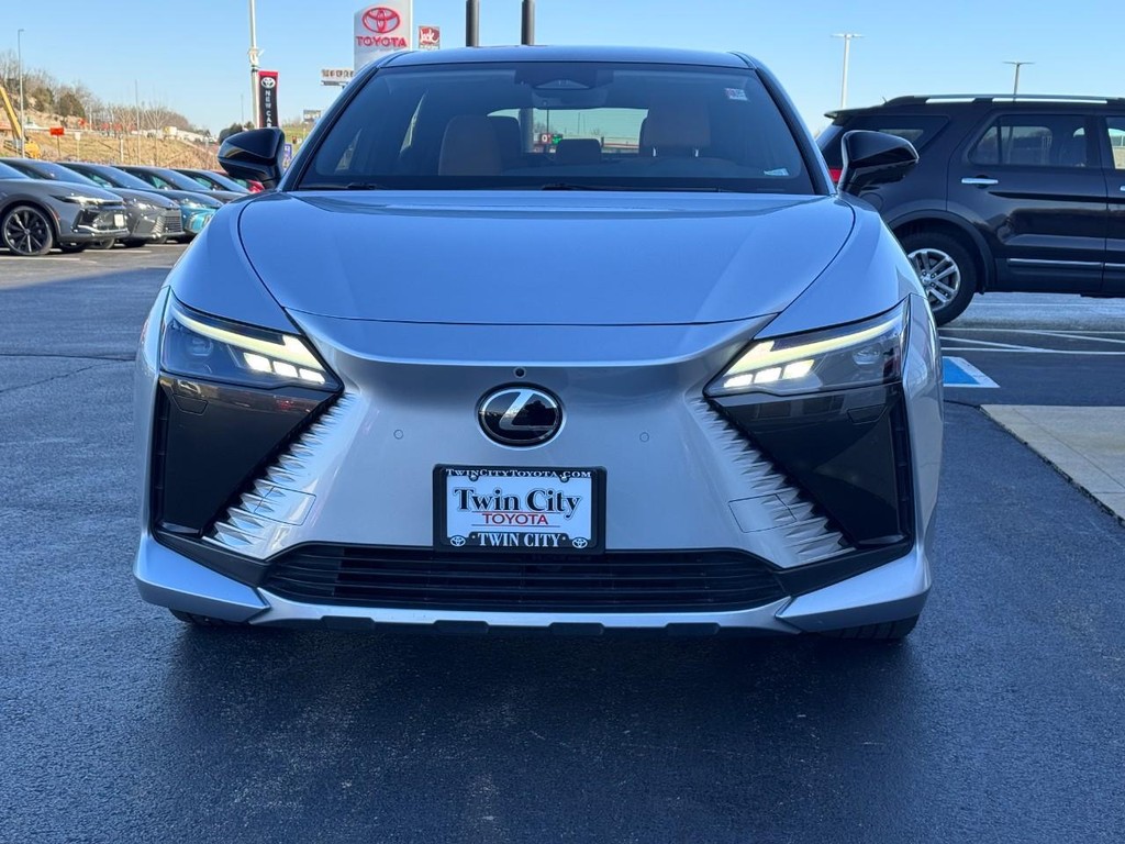 Lexus RZ Vehicle Image 10