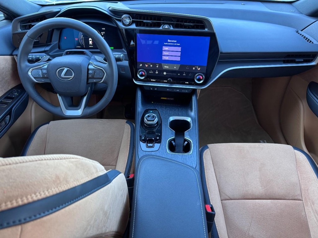 Lexus RZ Vehicle Image 12