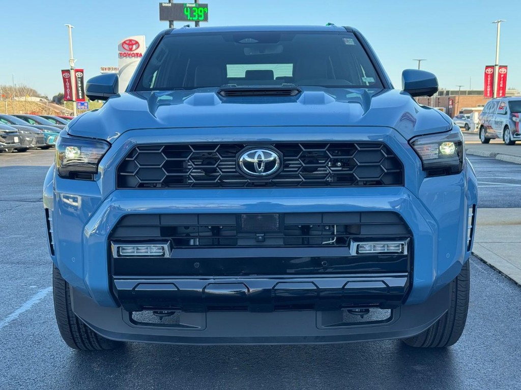 Toyota 4Runner Vehicle Image 10