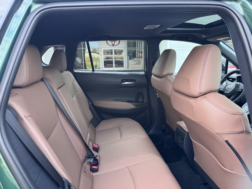 Toyota Corolla Cross Vehicle Image 5