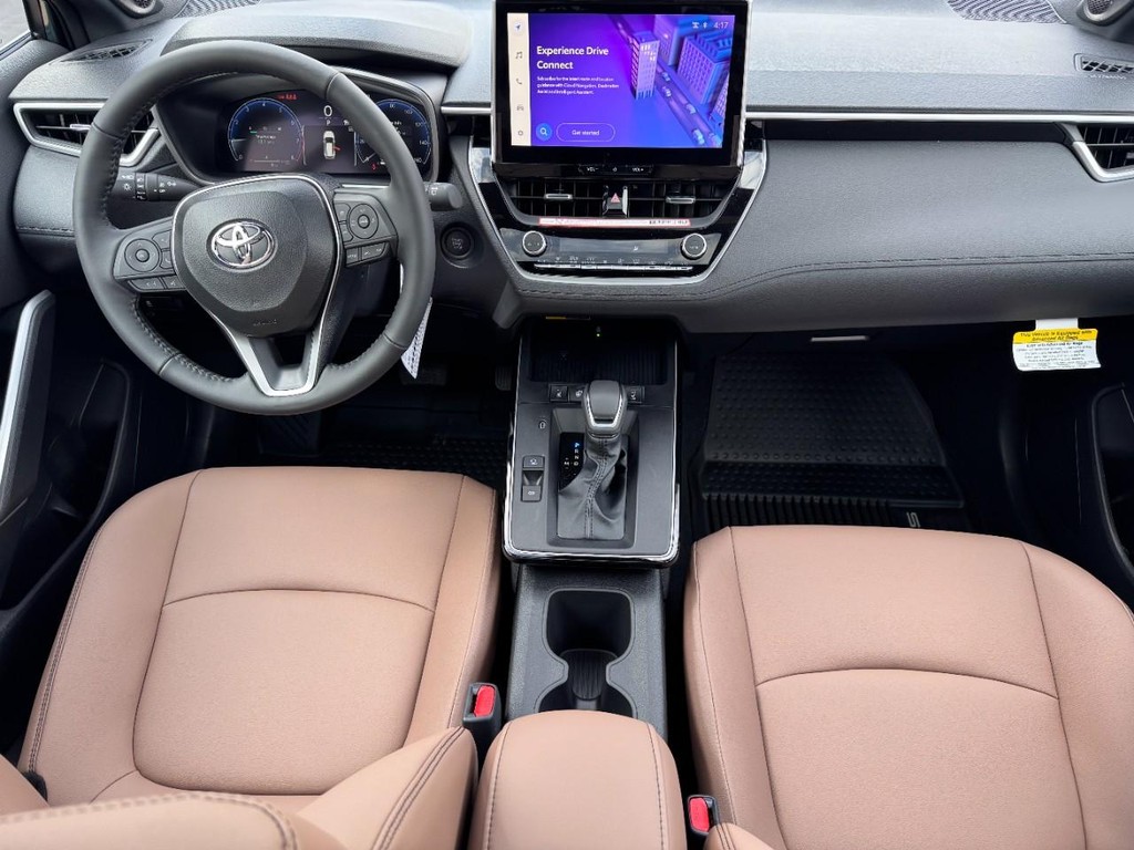 Toyota Corolla Cross Vehicle Image 6