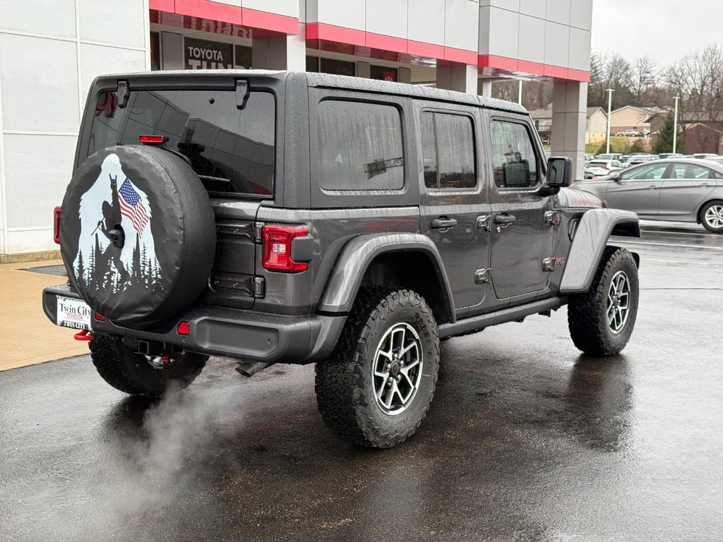 Jeep Wrangler Vehicle Image 3