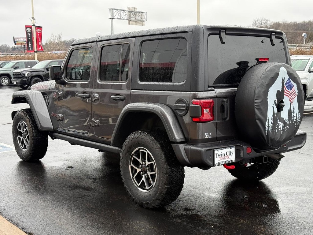 Jeep Wrangler Vehicle Image 6