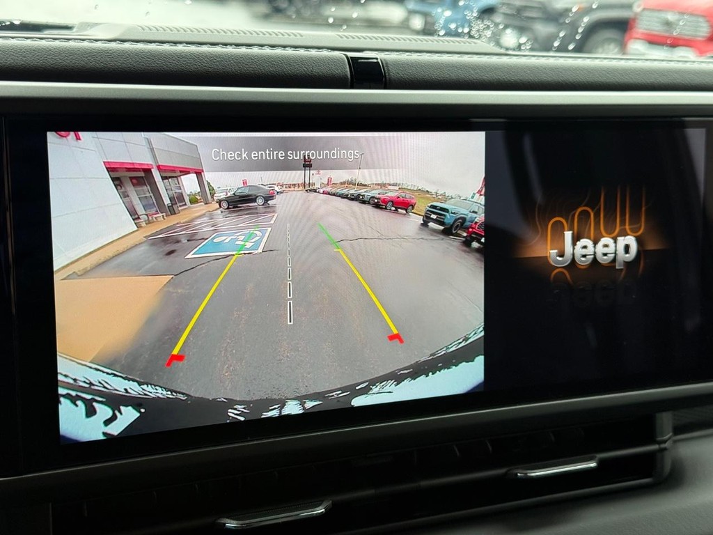 Jeep Wrangler Vehicle Image 21