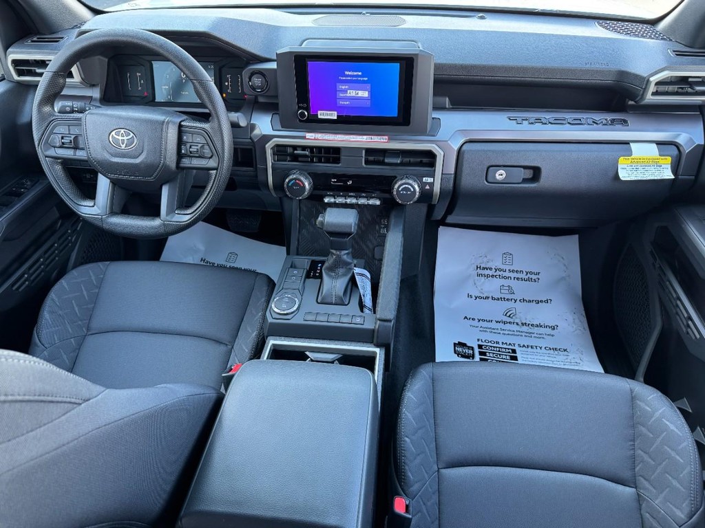 Toyota Tacoma 2WD Vehicle Image 7