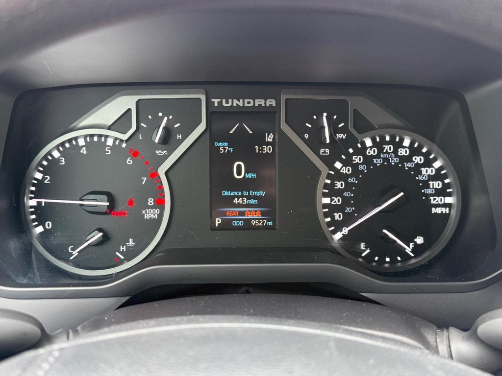 Toyota Tundra 4WD Vehicle Image 20