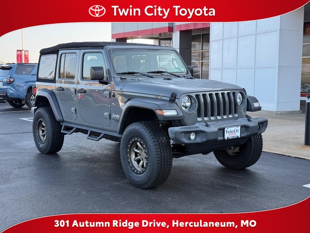 more details - jeep wrangler unlimited