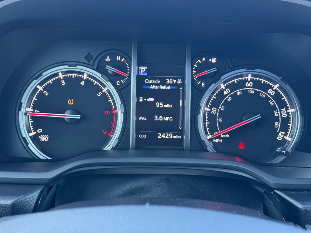 Toyota 4Runner Vehicle Image 21