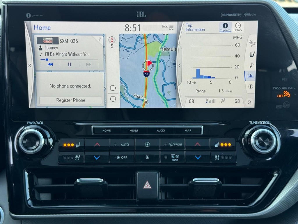 Toyota Highlander Vehicle Image 14