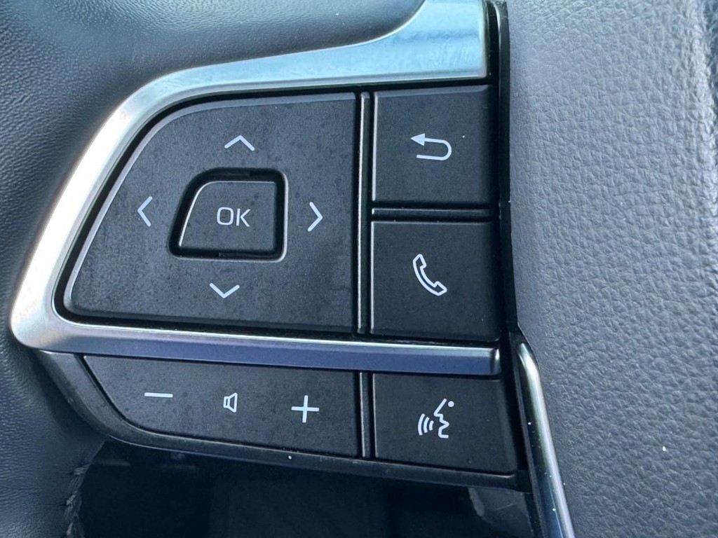 Toyota Highlander Vehicle Image 20