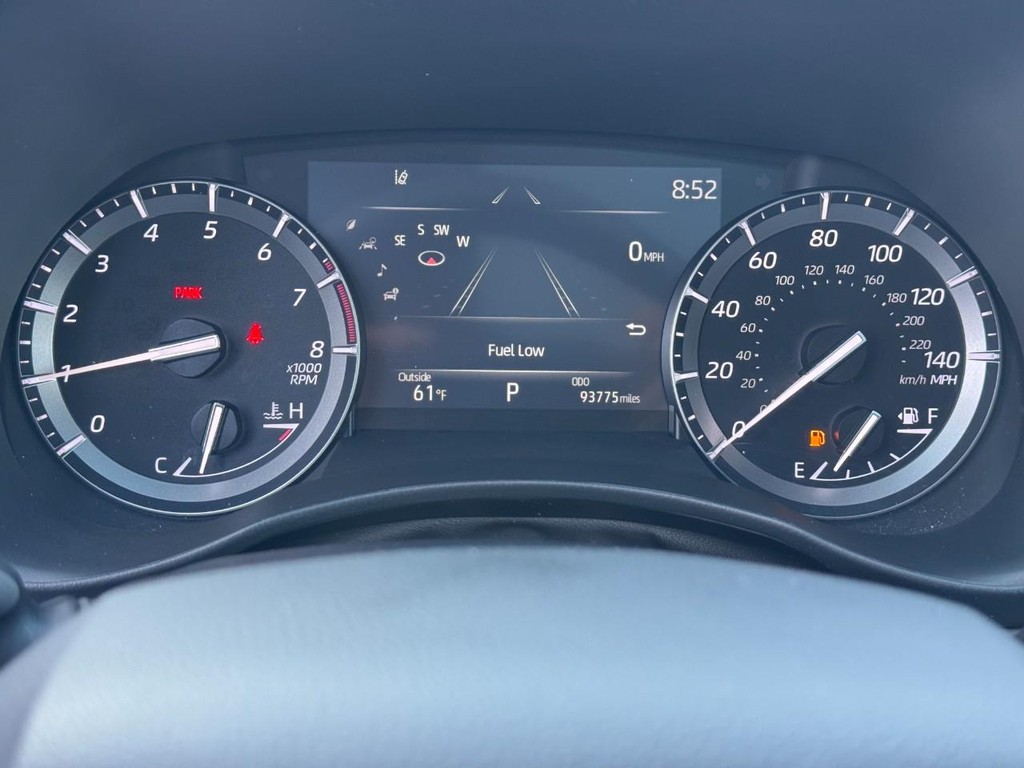 Toyota Highlander Vehicle Image 22