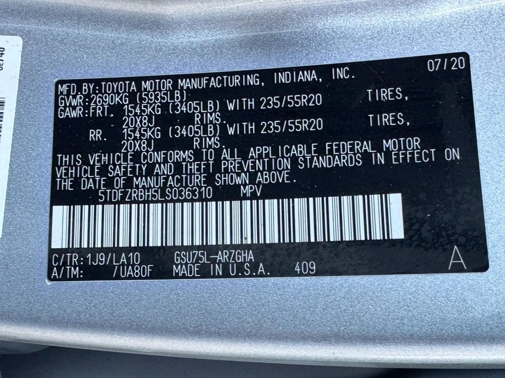 Toyota Highlander Vehicle Image 26