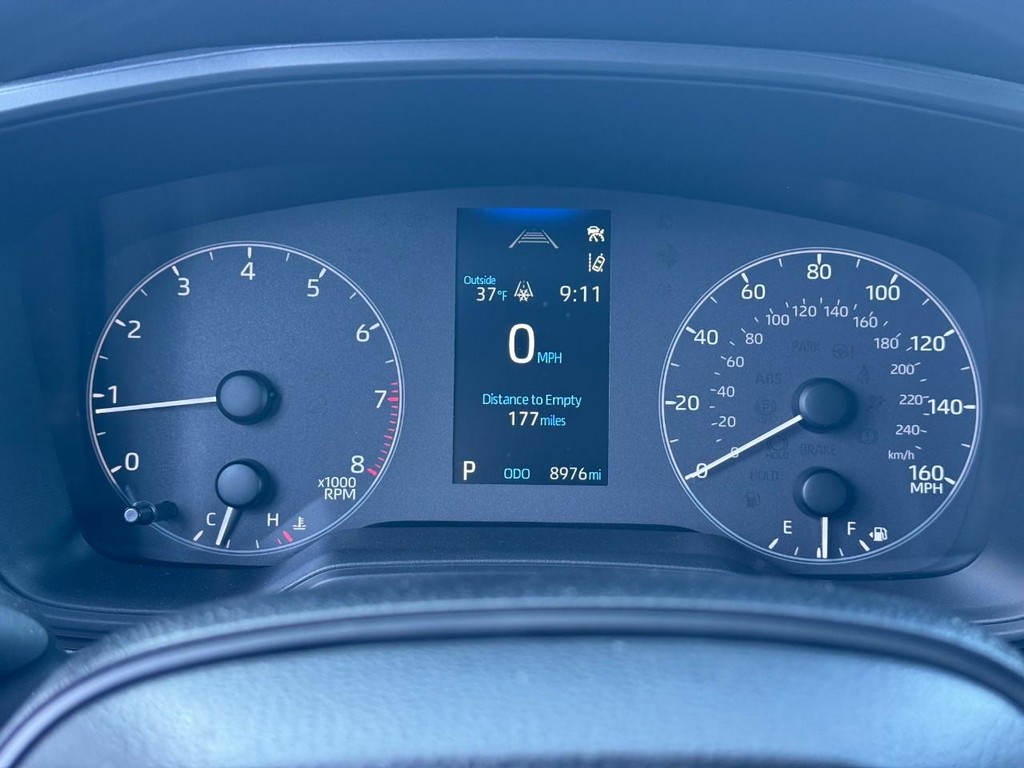 Toyota Corolla Cross Vehicle Image 19