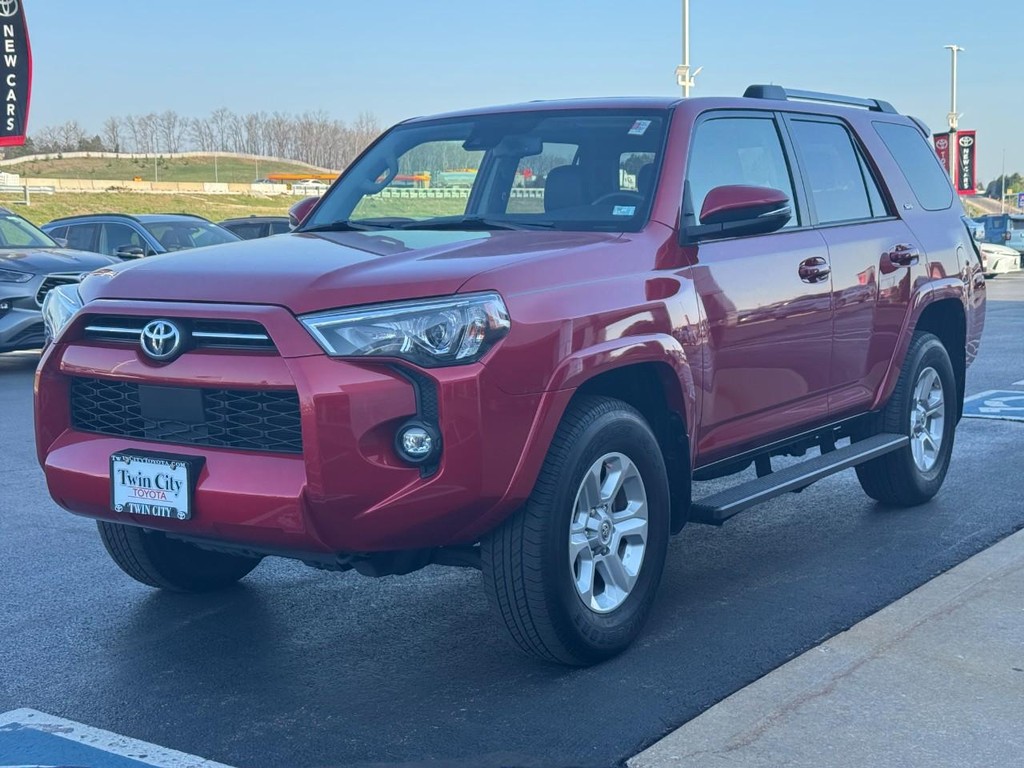 Toyota 4Runner Vehicle Image 8