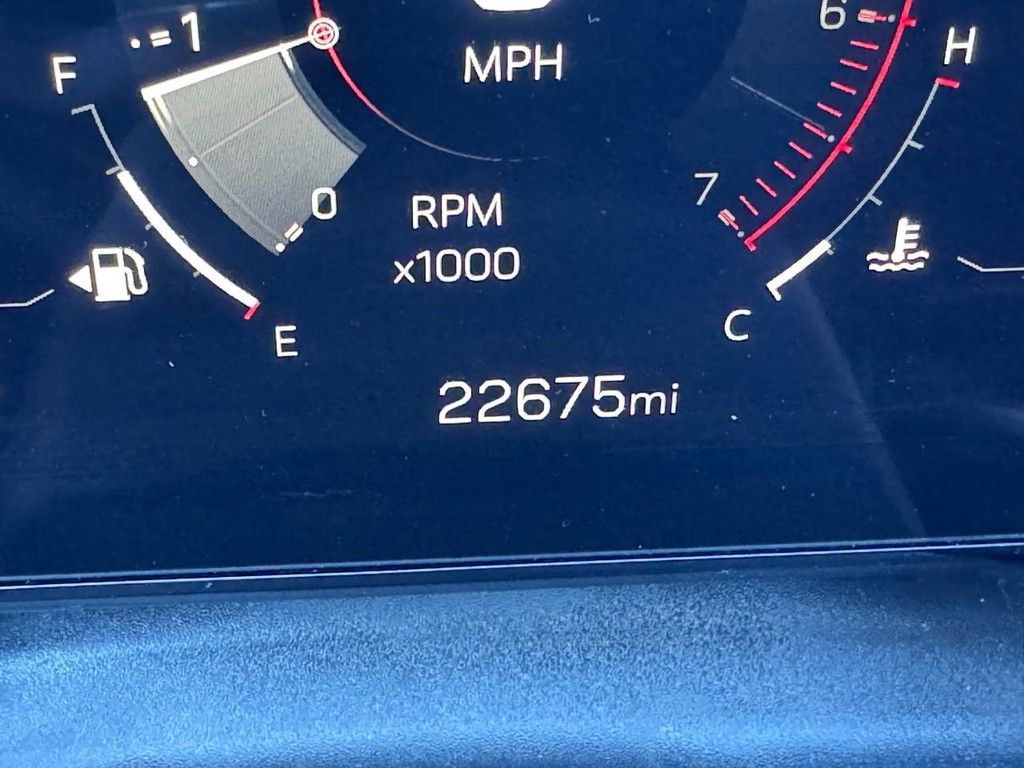 GMC Terrain Vehicle Image 21