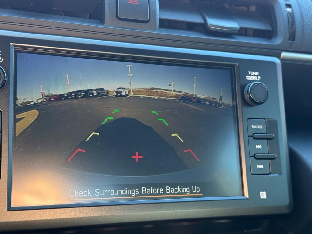 Toyota GR86 Vehicle Image 24