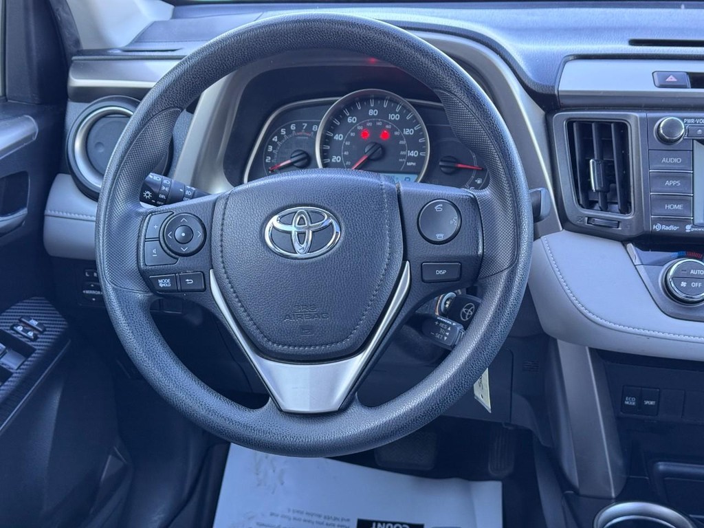 Toyota RAV4 Vehicle Image 13