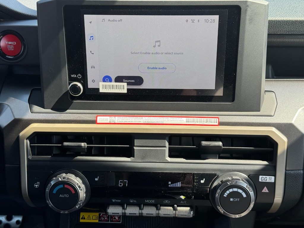 Toyota Tacoma 4WD Vehicle Image 9