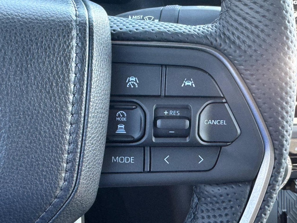 Toyota Tacoma 4WD Vehicle Image 14