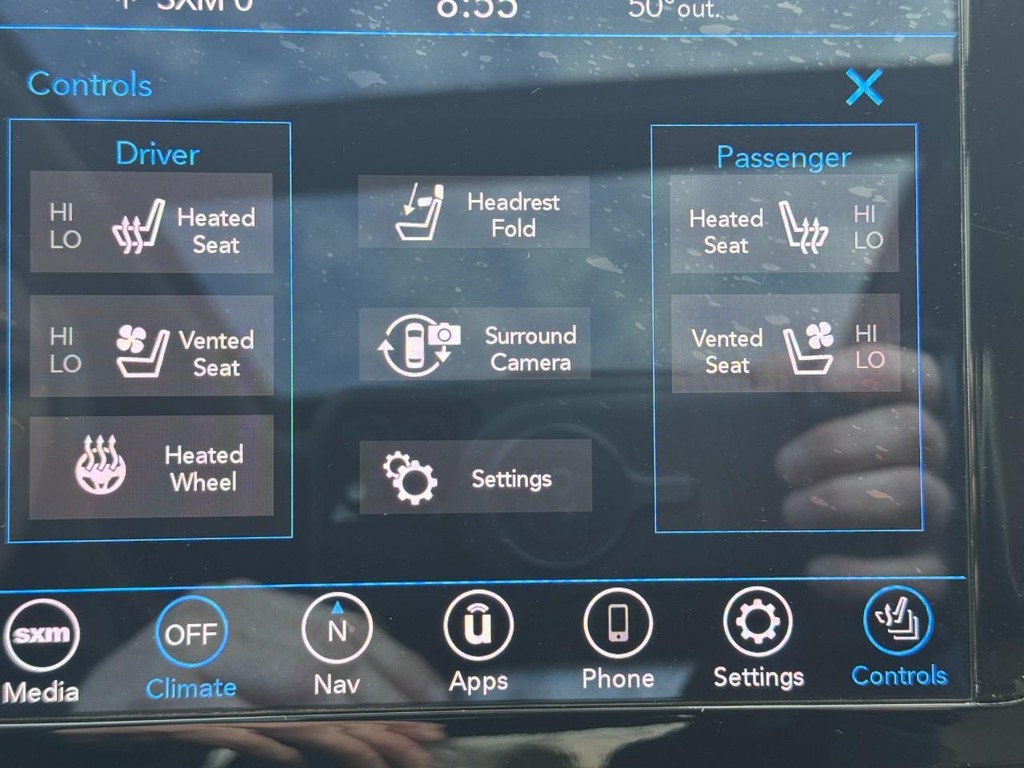 Chrysler Pacifica Vehicle Image 26