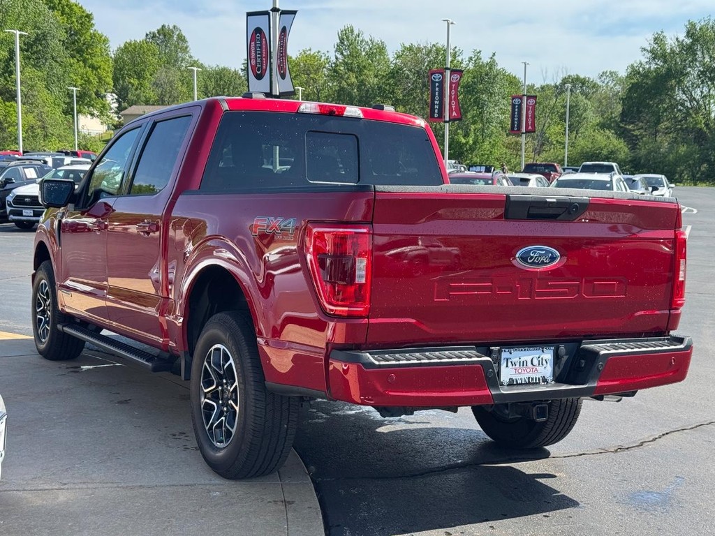 Ford F-150 Vehicle Full-screen Gallery Image 05