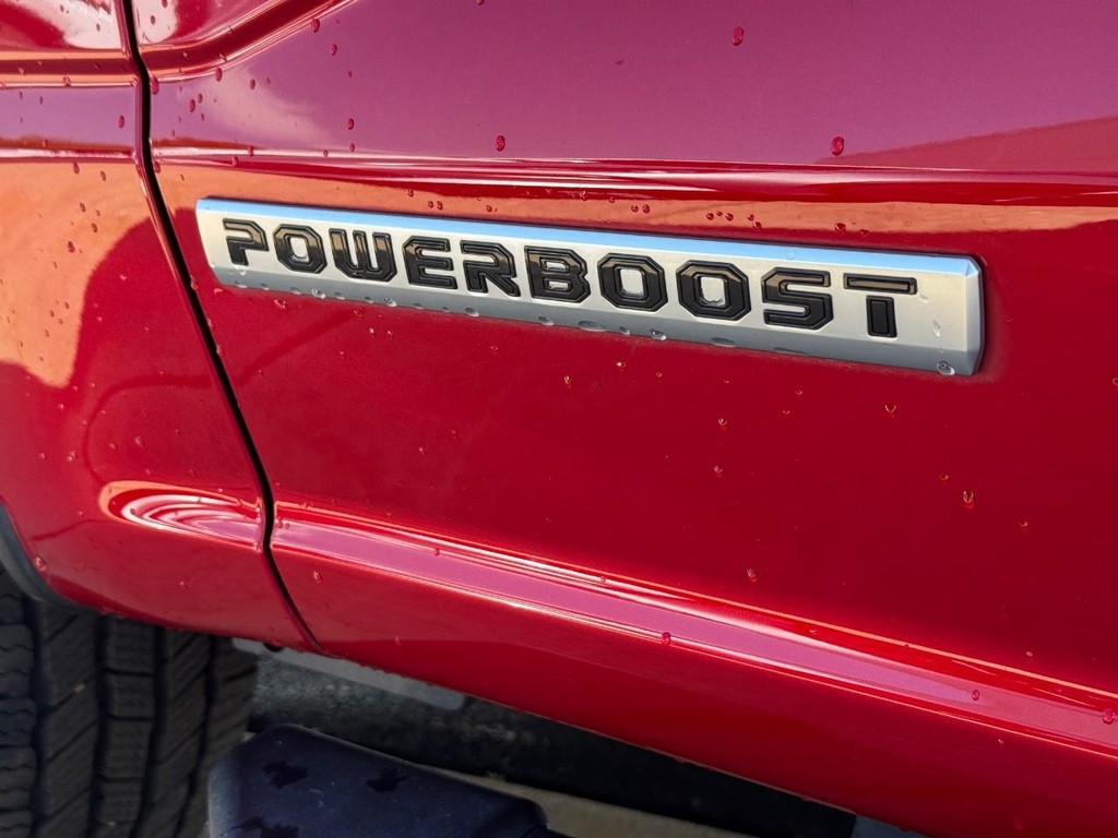 Ford F-150 Vehicle Full-screen Gallery Image 09