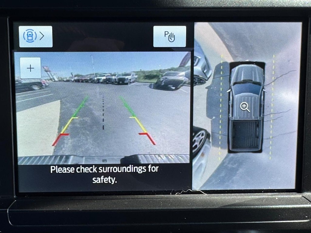 Ford F-150 Vehicle Full-screen Gallery Image 28