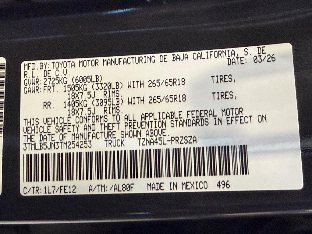 Toyota Tacoma 4WD Vehicle Image 21