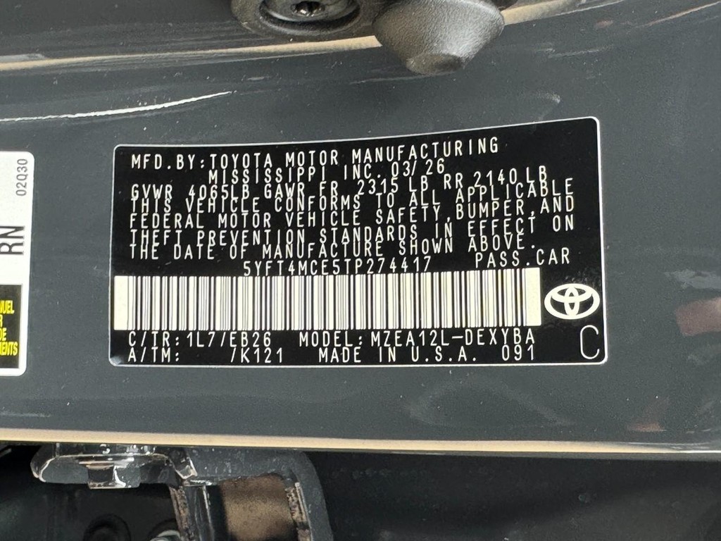 Toyota Corolla Vehicle Image 16