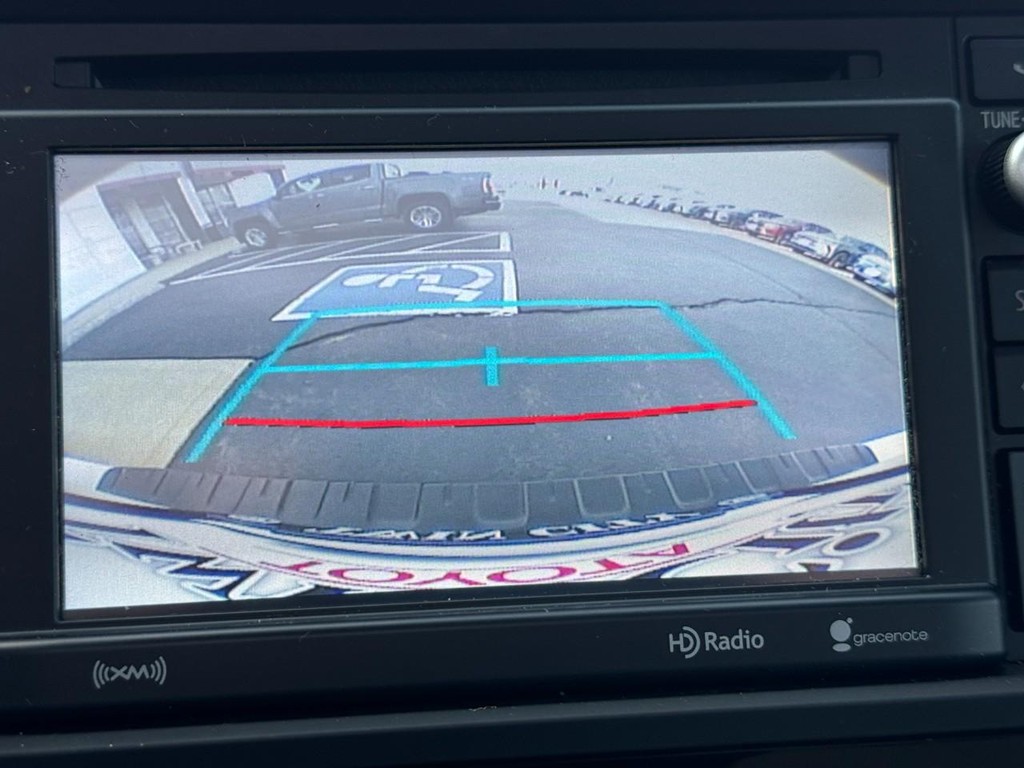 Toyota Sequoia Vehicle Image 25