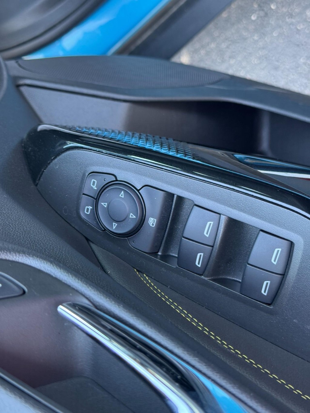 Chevrolet Trax Vehicle Image 15