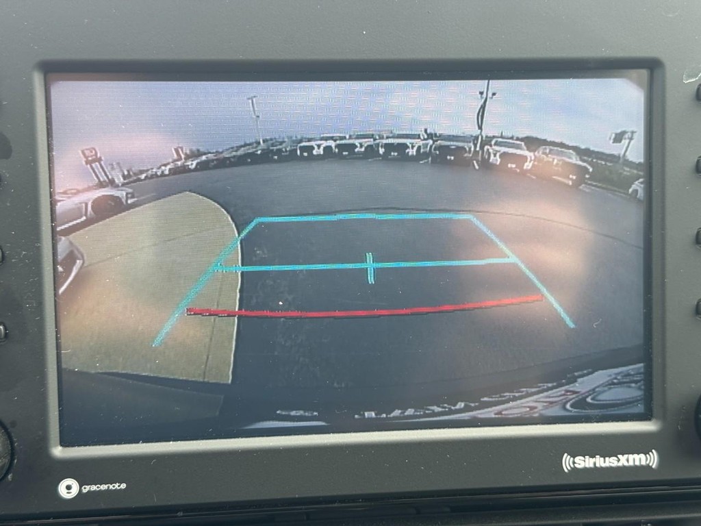 Toyota RAV4 Vehicle Image 21