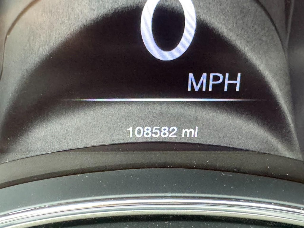 Jeep Grand Cherokee Vehicle Image 19