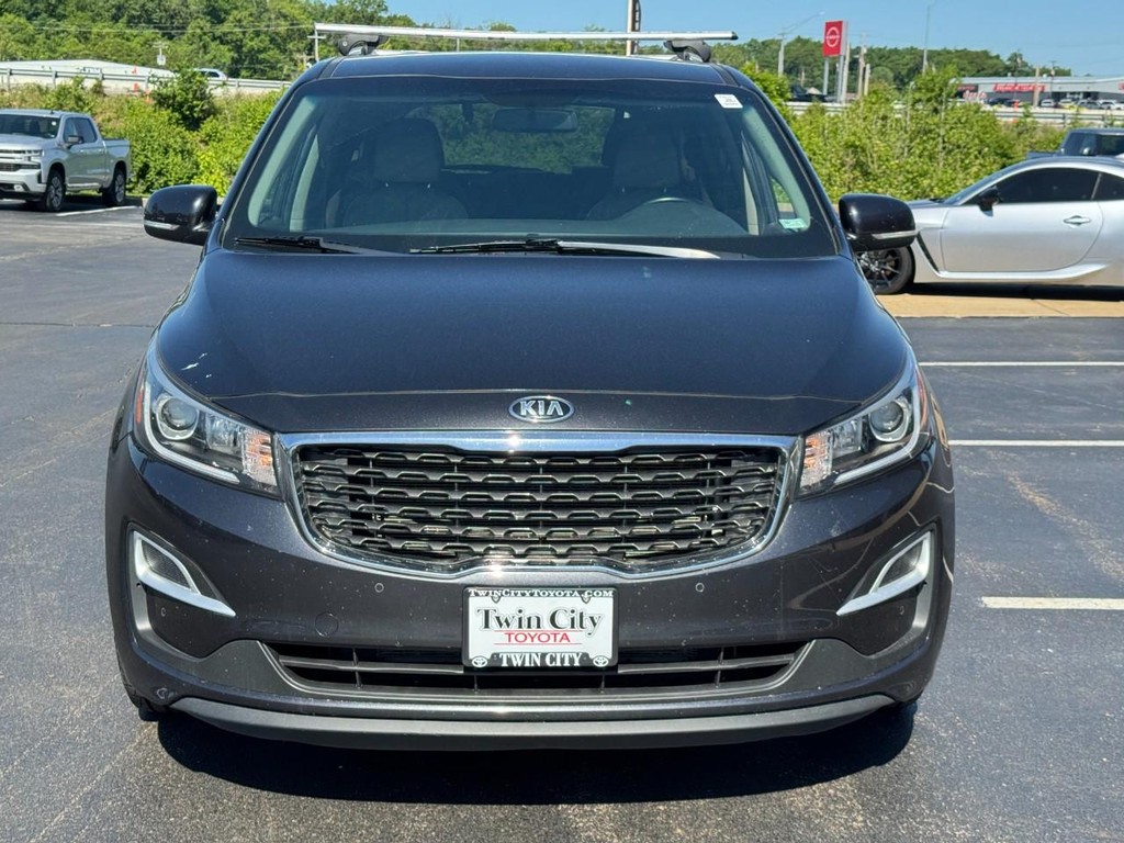 Kia Sedona Vehicle Image 9