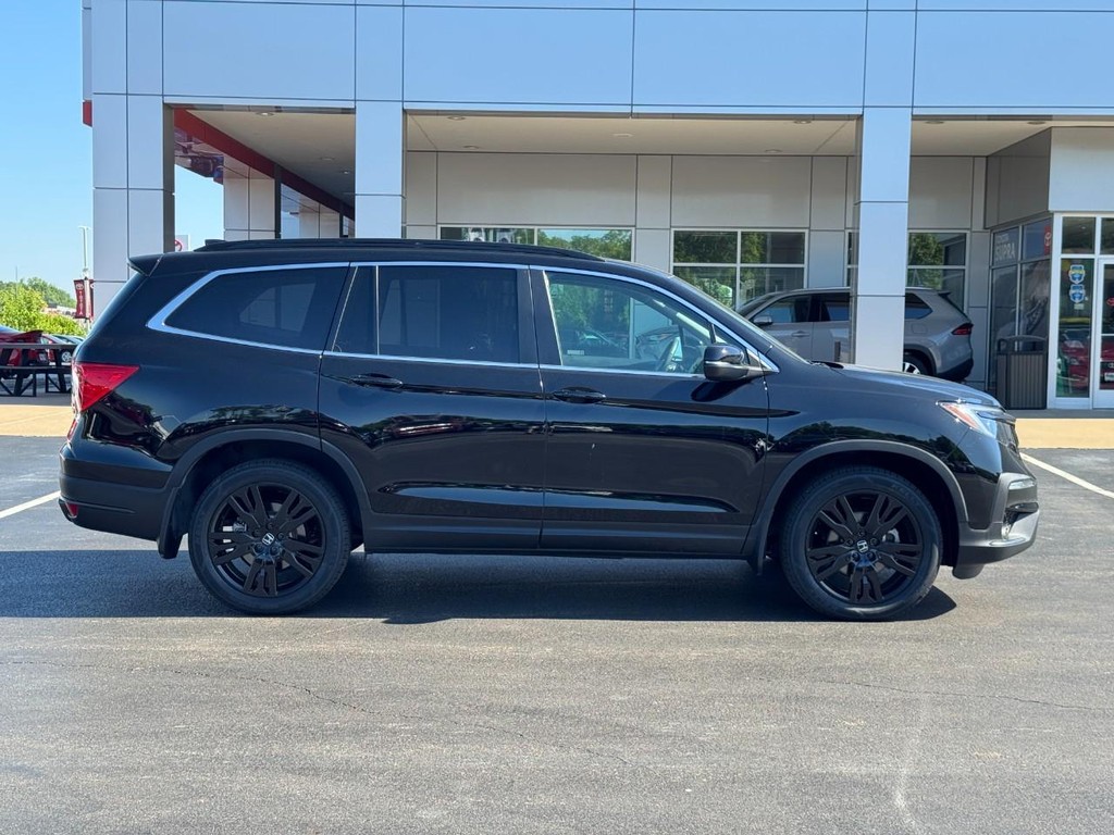 Honda Pilot Vehicle Image 2